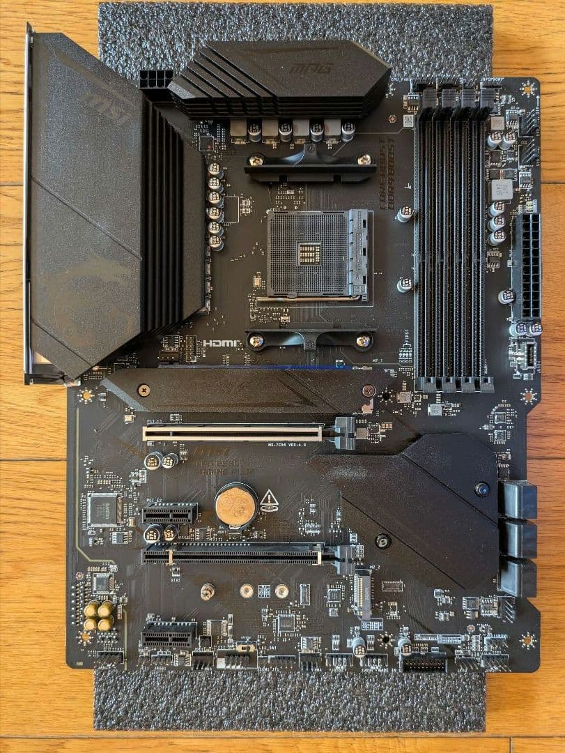 MSI MPG B550 GAMING PLUS マザーボード