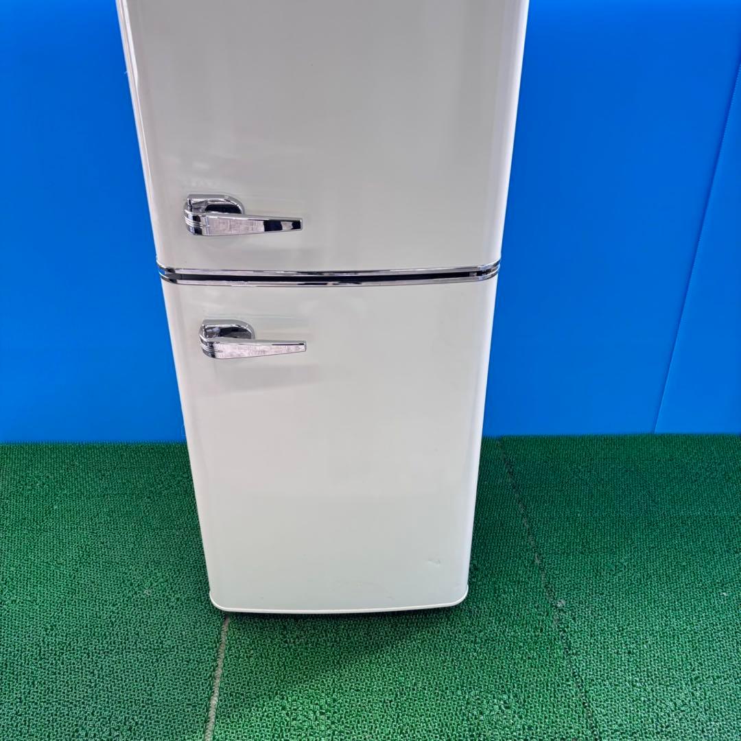 728 レトロデザイン　冷蔵庫　100L〜200L 小型　一人暮らし　右開き格安