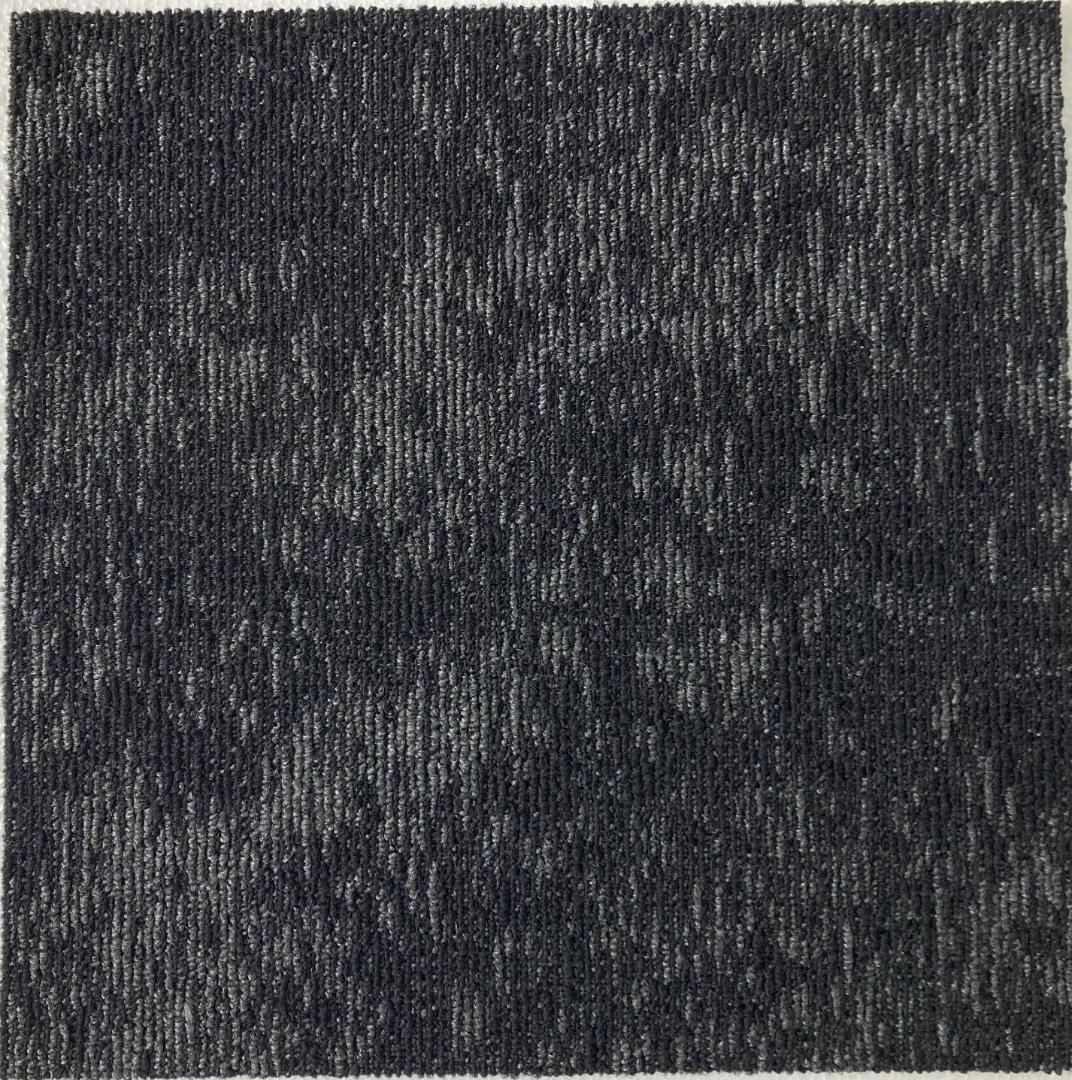 ivx １２６枚　タイルカーペット　新品・未使用　国内メーカー