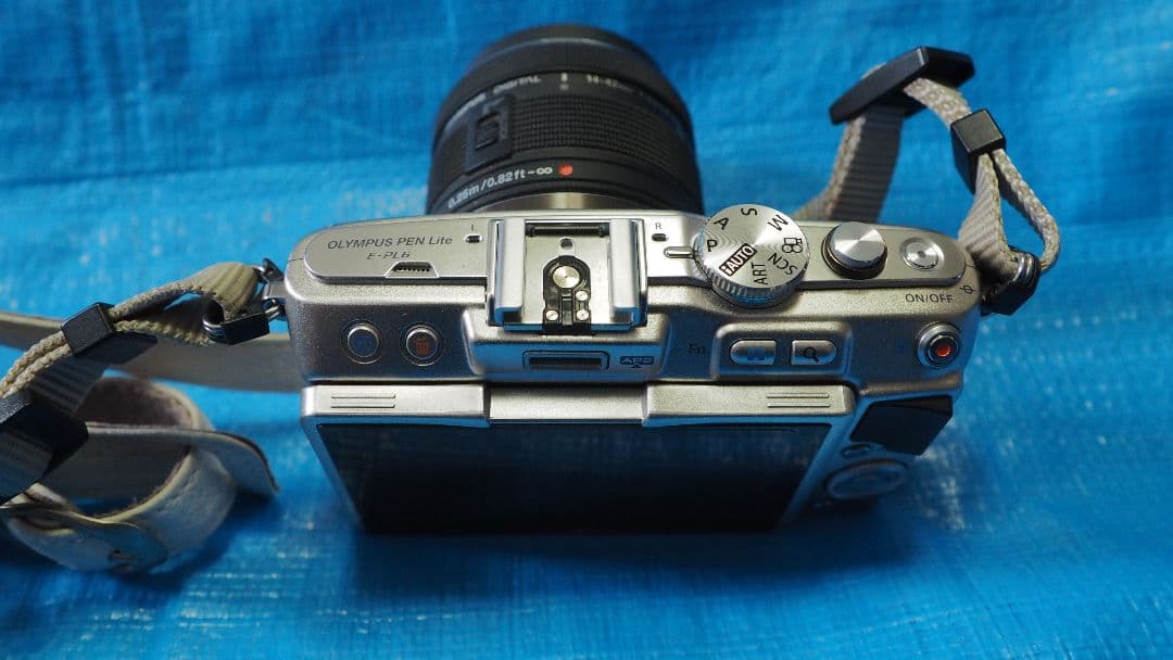 Olympus E-pl6 標準レンズセット