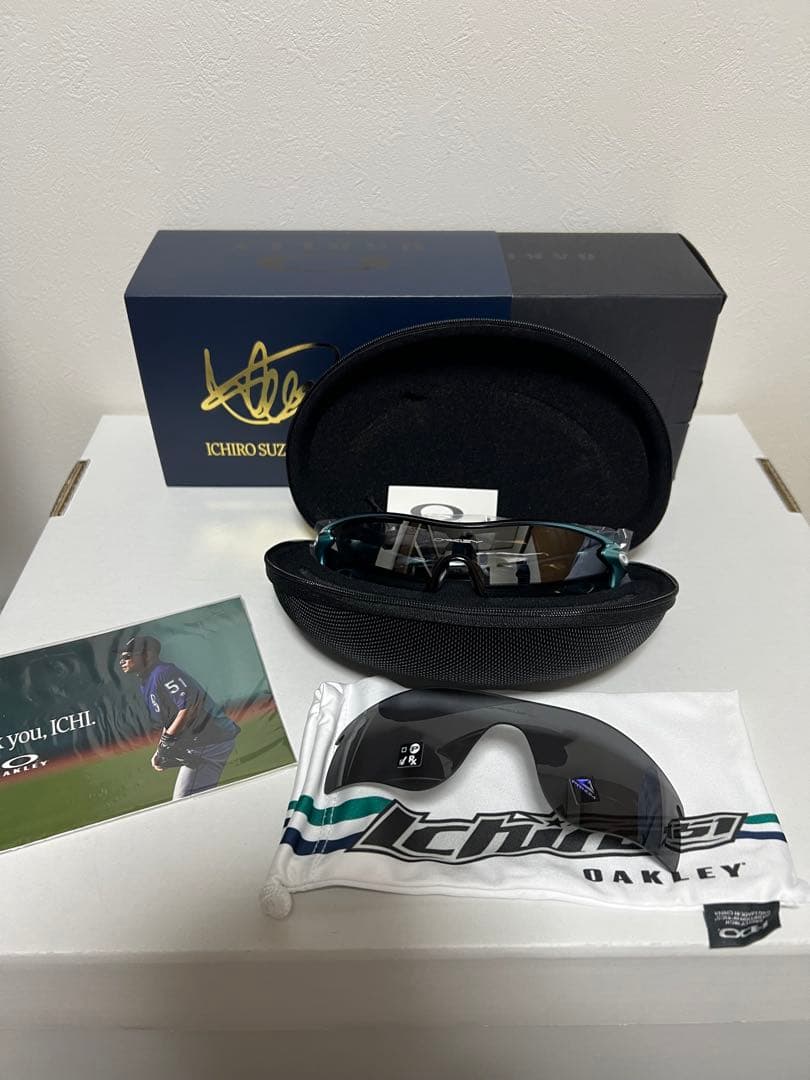 オークリーイチロー引退限定 ラストモデル レーダーロックパスシグネチャーモデル