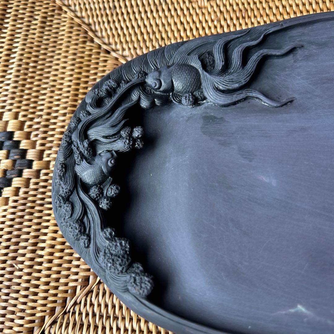 金魚？ 鯉？彫刻デザイン 木製硯箱 楕円形