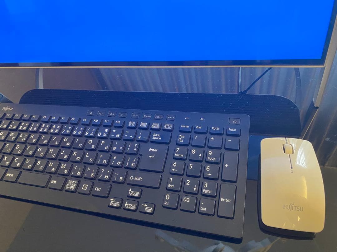 初売り価格！富士通FMVデスクトップ i7-7700HQ 8GB 1TB