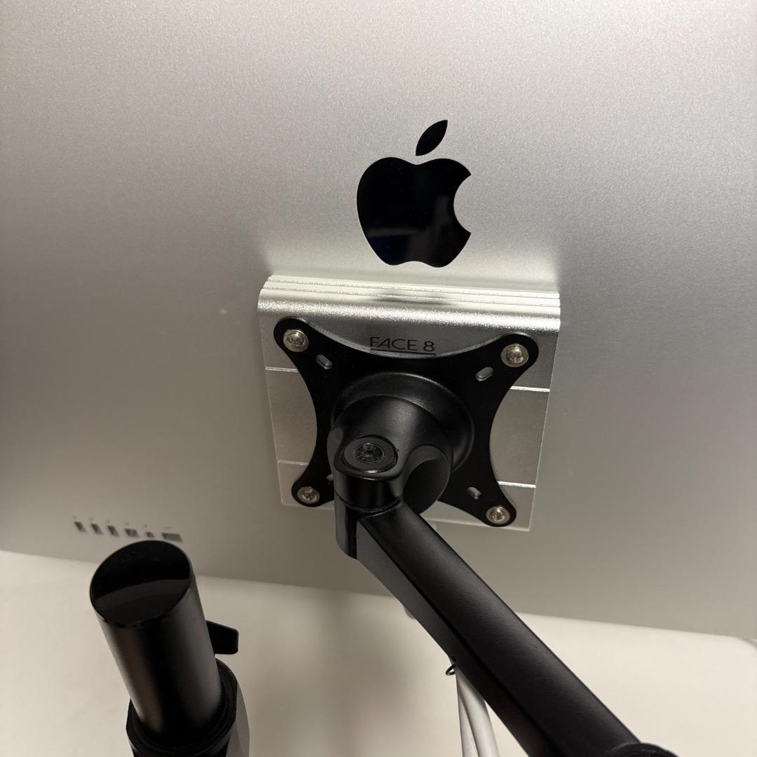 Apple Thunderbolt Display 27インチ中古 VESA付