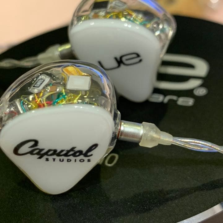 Ultimate Ears UE RR イヤホン ユニバーサル to go