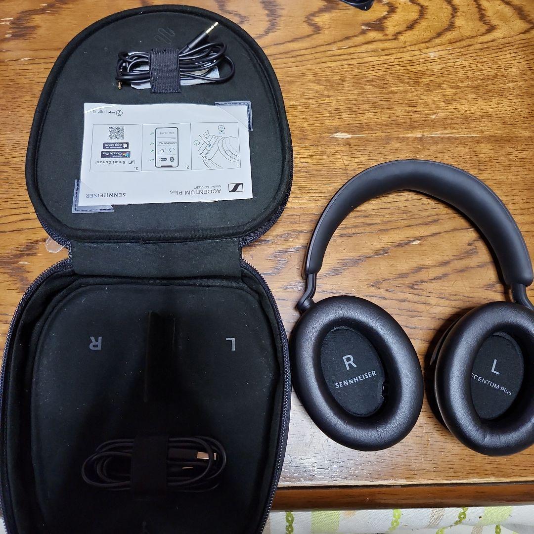 ヘッドホン Accentum Plus Wireless