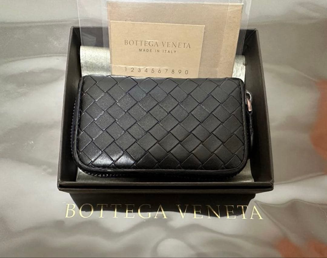 【美品】ボッテガヴェネタ イントレチャートケース/ラム/黒3️⃣✨✨