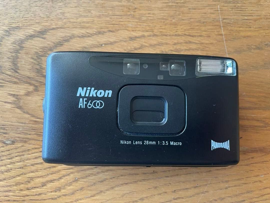 Nikon AF600 コンパクトフィルムカメラ　動作確認済　新品電池付