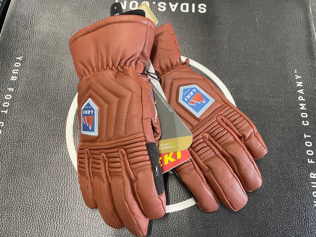 レキ Maraboo 3D サイズ8 22−23モデル新品未使用品