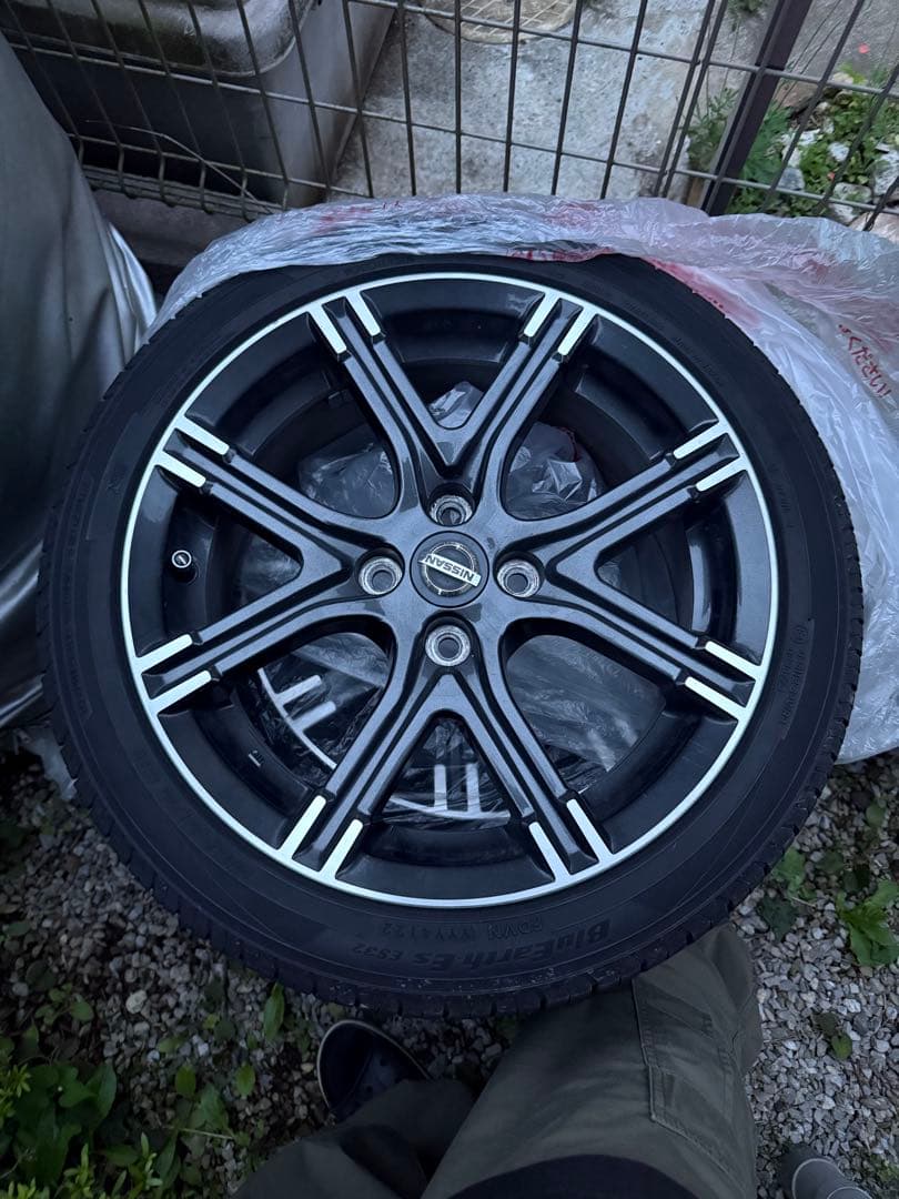 夏*雨様 マーチニスモ　純正ホイール