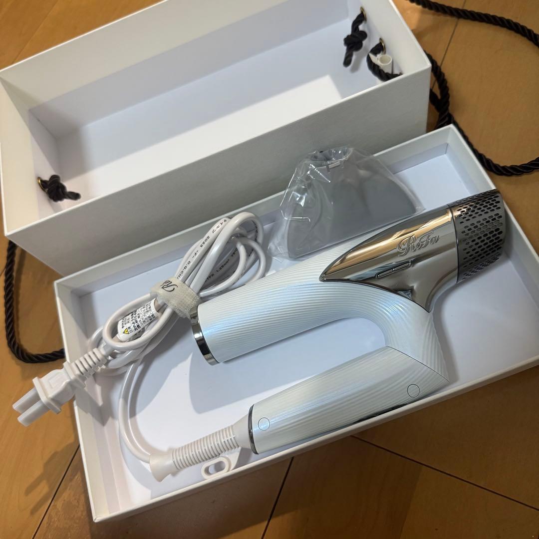 asaggiee T リファ ビューティック ドライヤー スマート