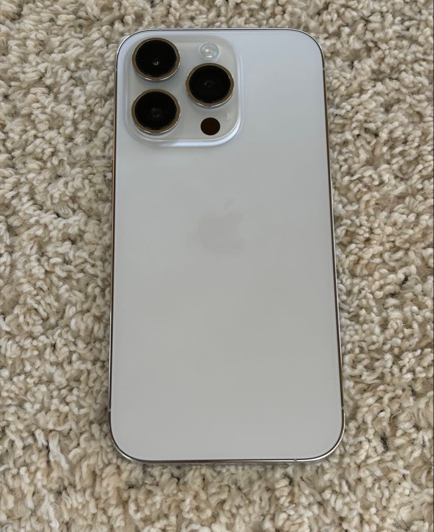 Apple iPhone 14Pro シルバー 本体