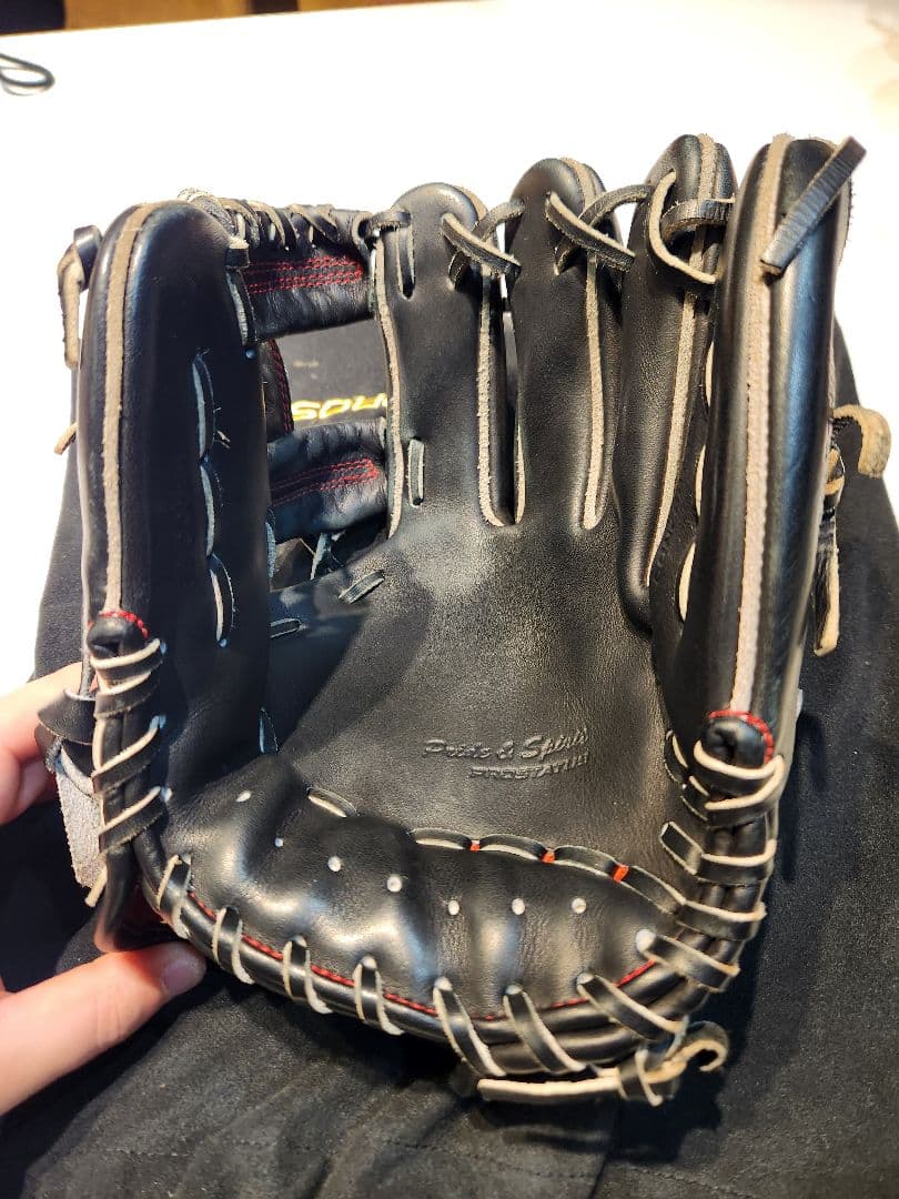 ZETTプロステイタス 硬式グローブ 黒/赤 袋あり