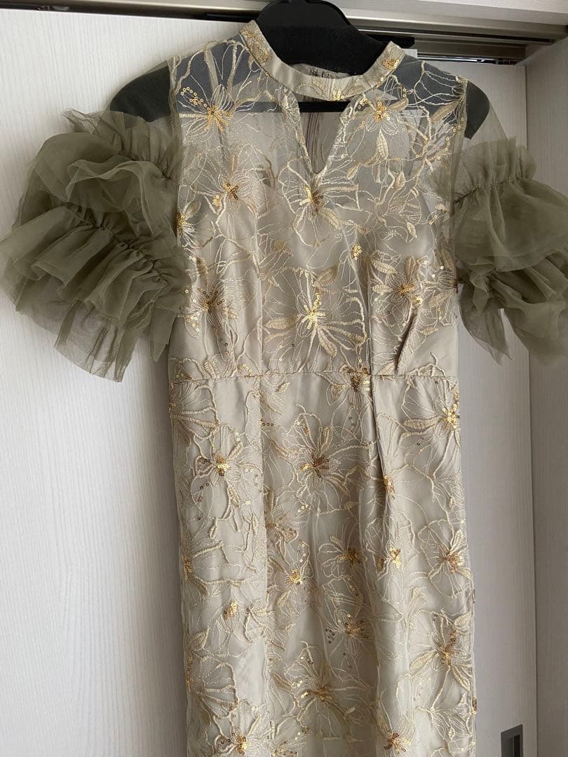 【低身長さんもOK】チュールフリルスリーブスパンコール刺繍レースパーティードレス