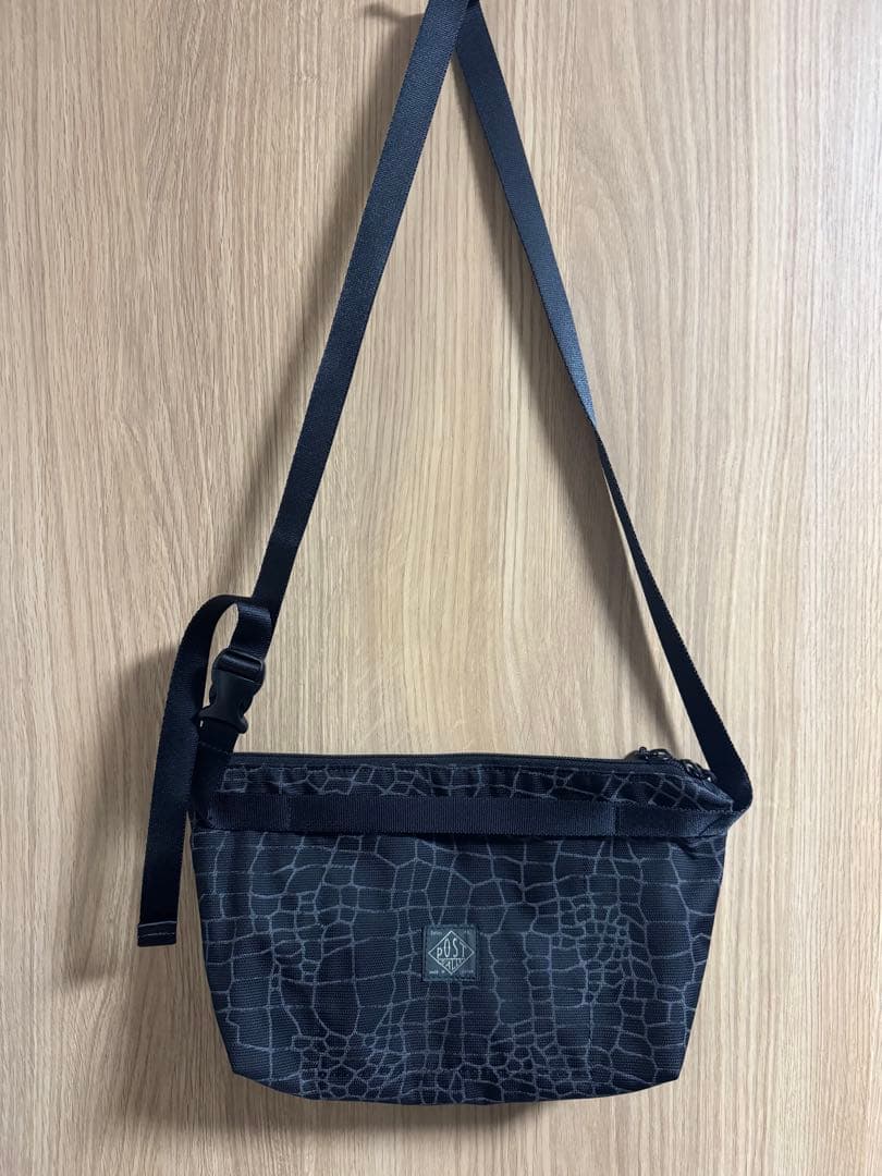 POST O’ALLS×BAGSINPROGRESS サコッシュ　美品