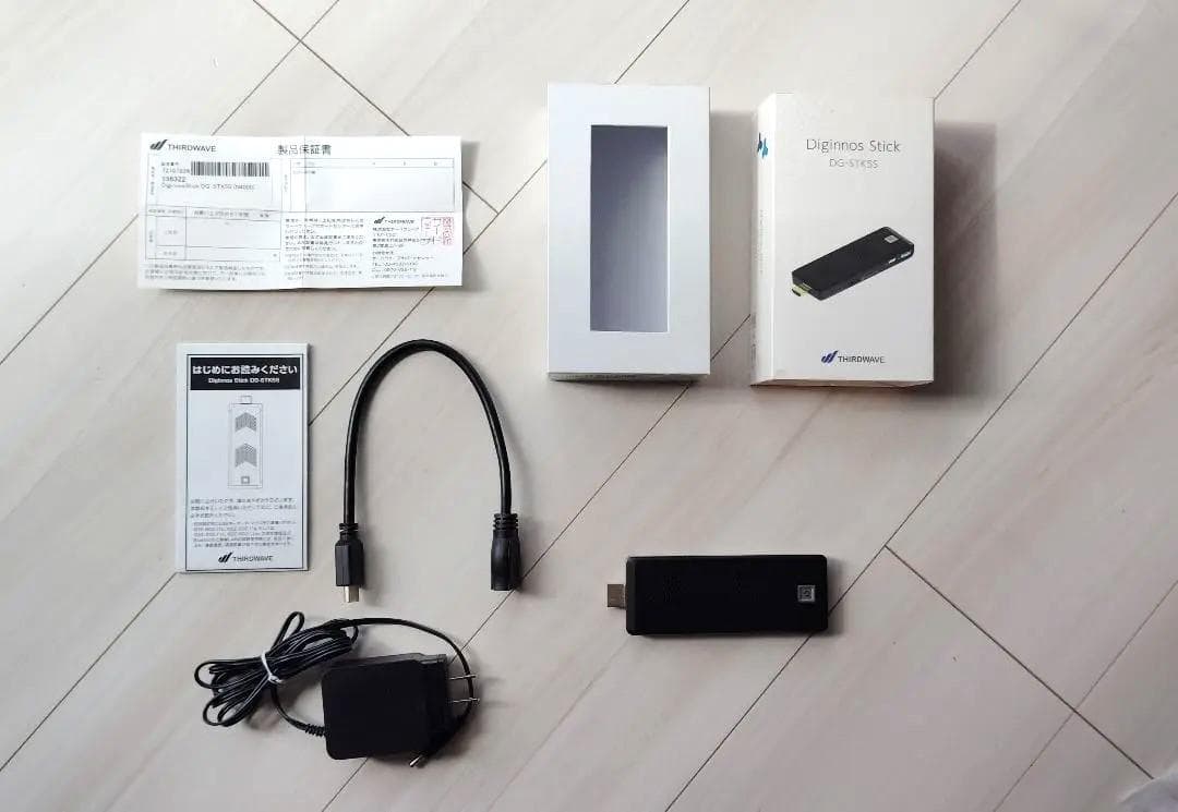 スティック型パソコン Windows 10　DG-STK5S　コンパクト