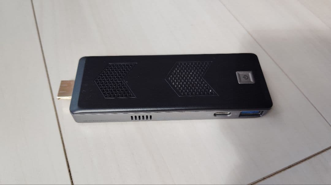 スティック型パソコン Windows 10　DG-STK5S　コンパクト