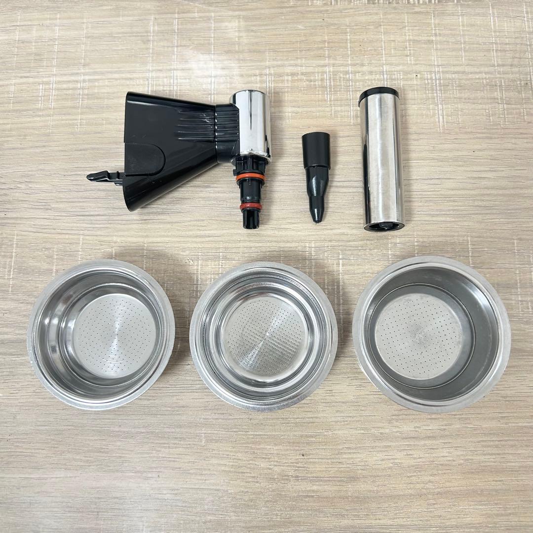 ★良品★ デロンギ エスプレッソ カプチーノ メーカー EC860M