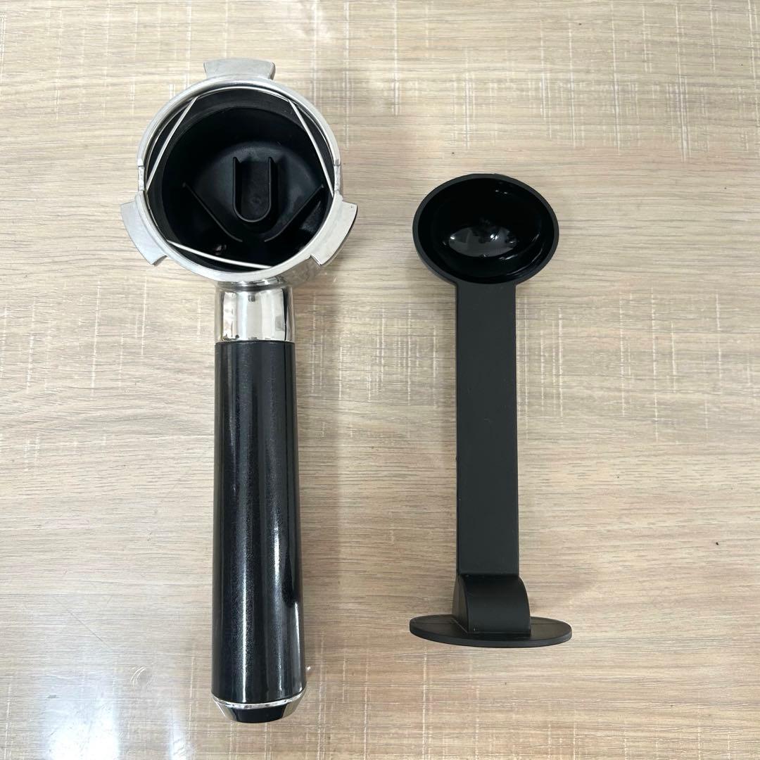 ★良品★ デロンギ エスプレッソ カプチーノ メーカー EC860M