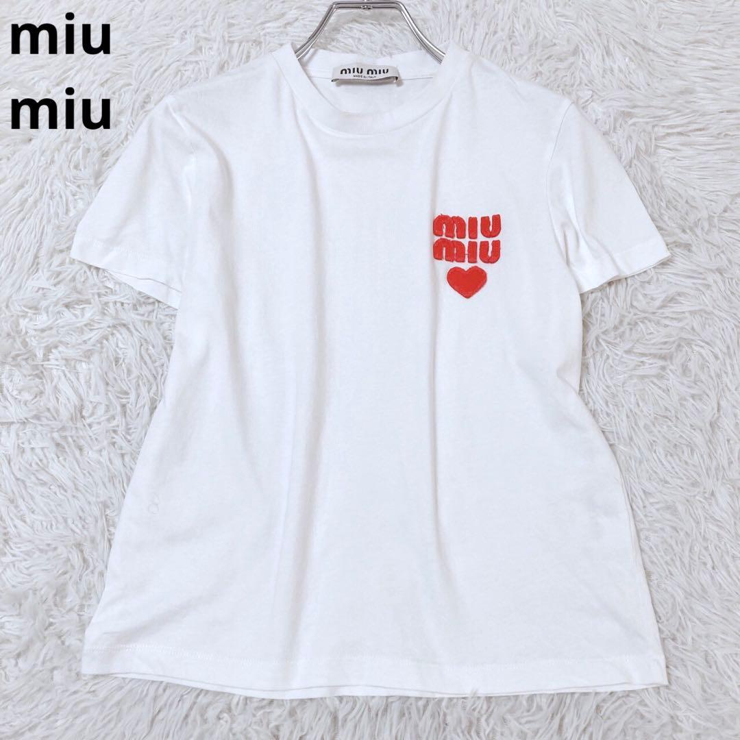 ミュウミュウ　半袖Tシャツ　トップス　カットソー　ロゴ　イタリア製　ハート　S