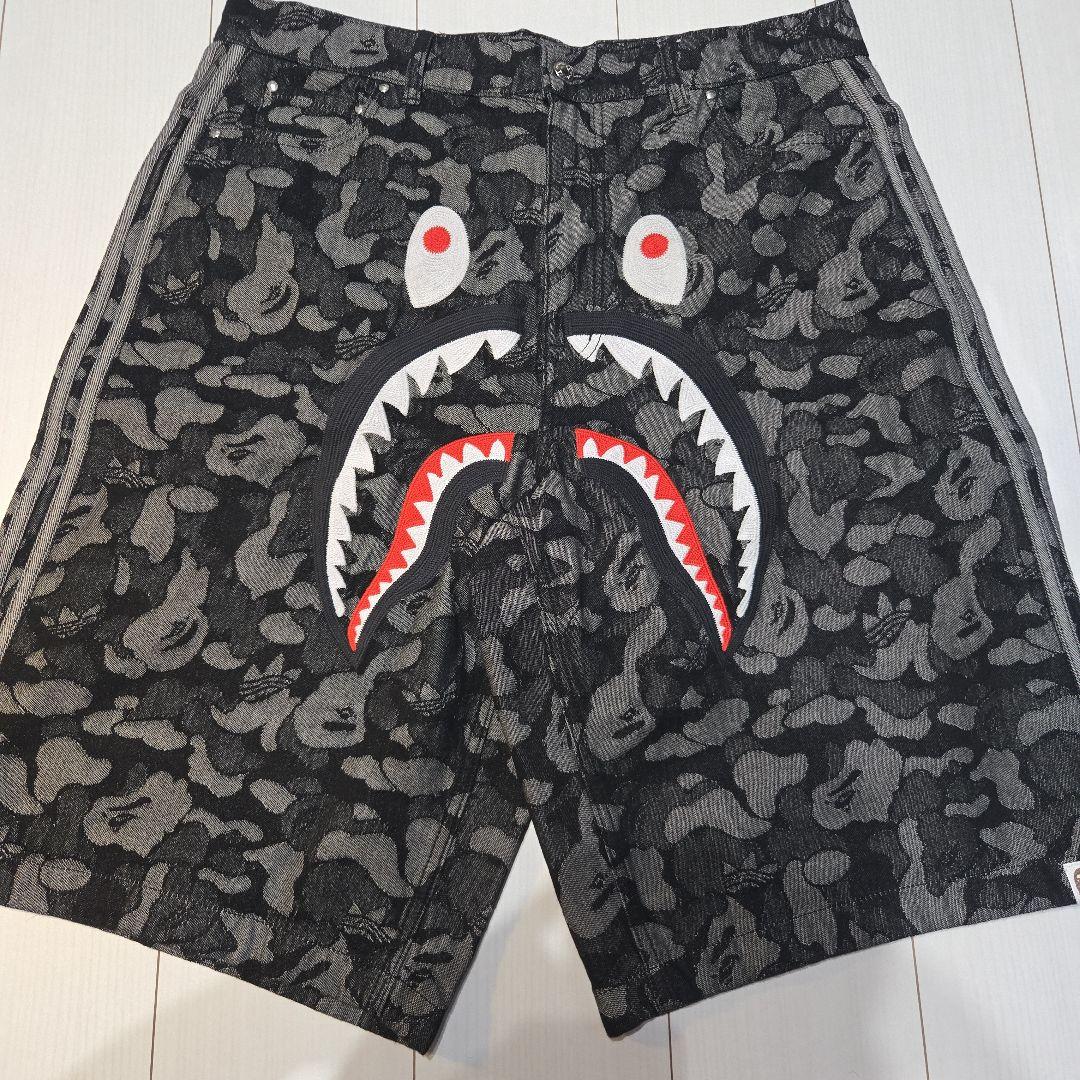 adidas SHARK DENIM JORTS BAPE ブラック