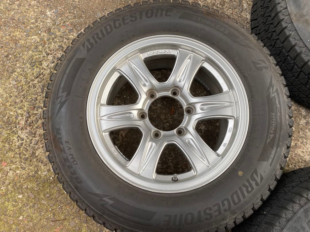 バリ山 KEELER 16インチ 7J スタッドレス 215/70r16