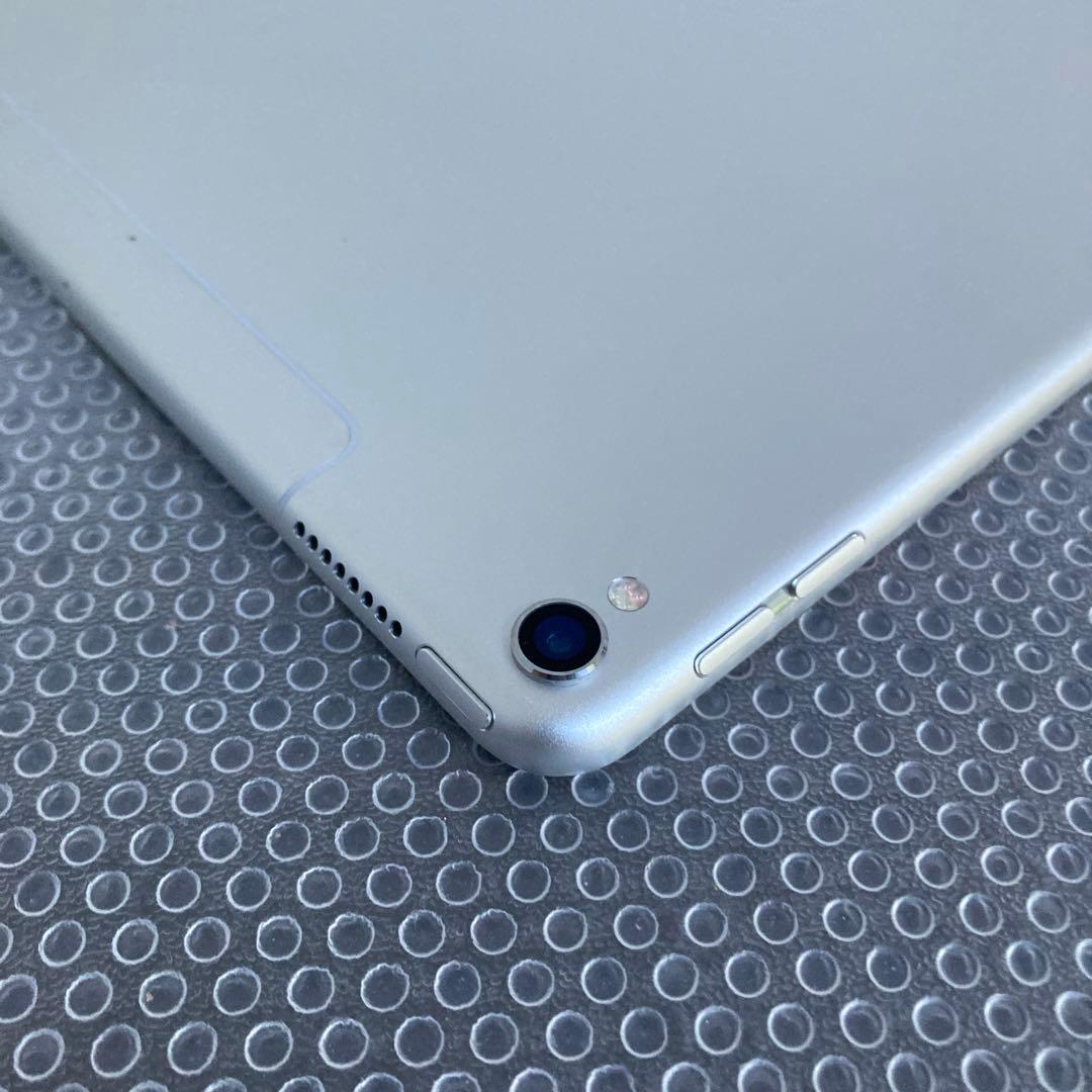 817 電池良好☆iPad Pro 64GB 10.5インチ SIMフリー☆