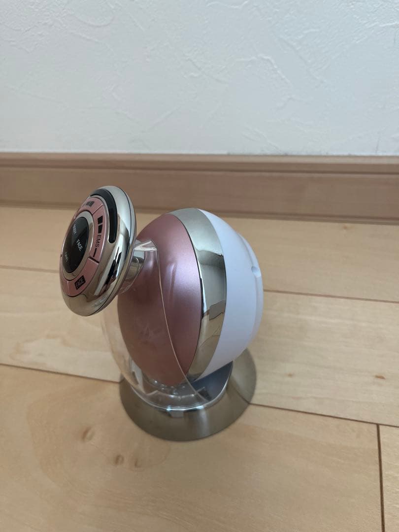 YA-MAN 美顔器 ボディー　RF EMS キャビテーションピンク