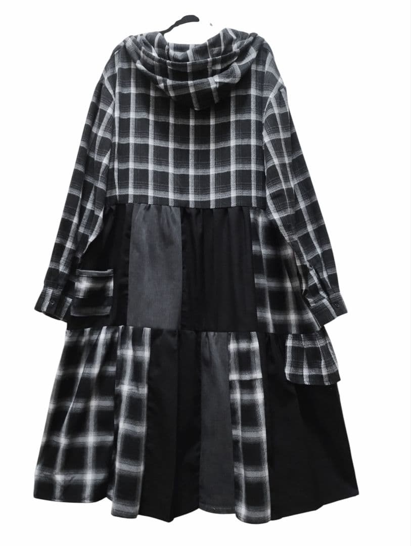 古着リメイク　ゆったり羽織れるパーカーシャツのパッチワークワンピース