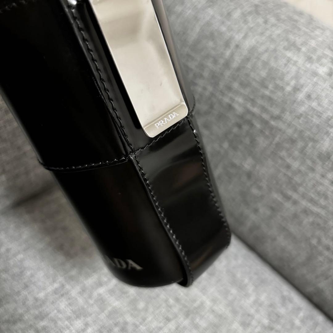 PRADA タンブラー 水筒 ブラック