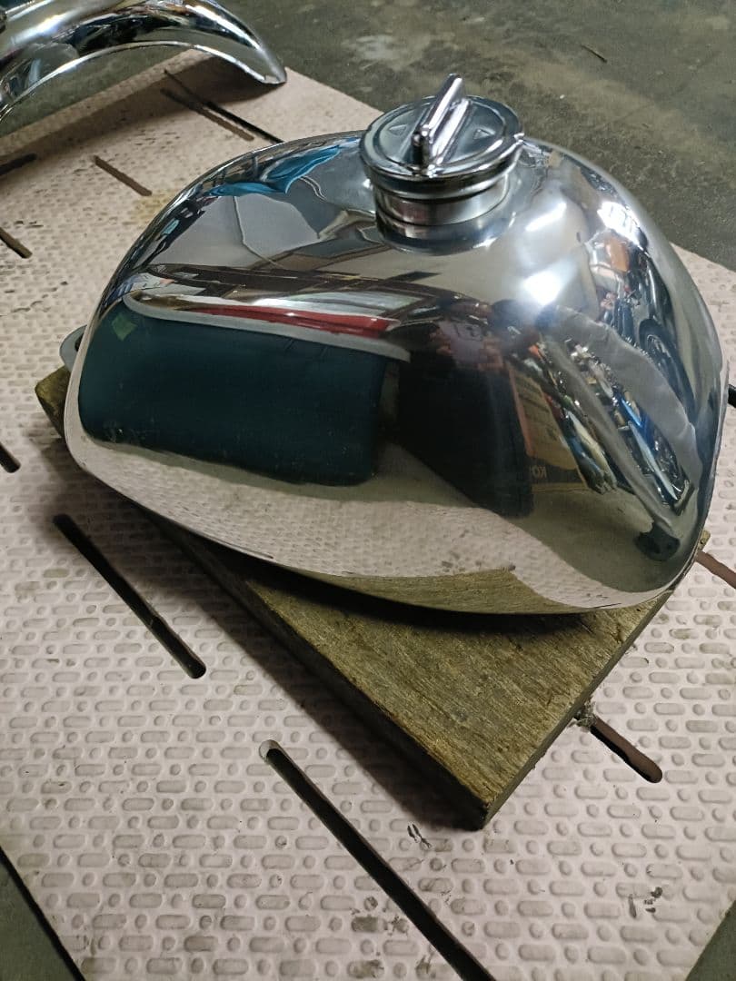 モンキー　ビックシーダーアルミタンク