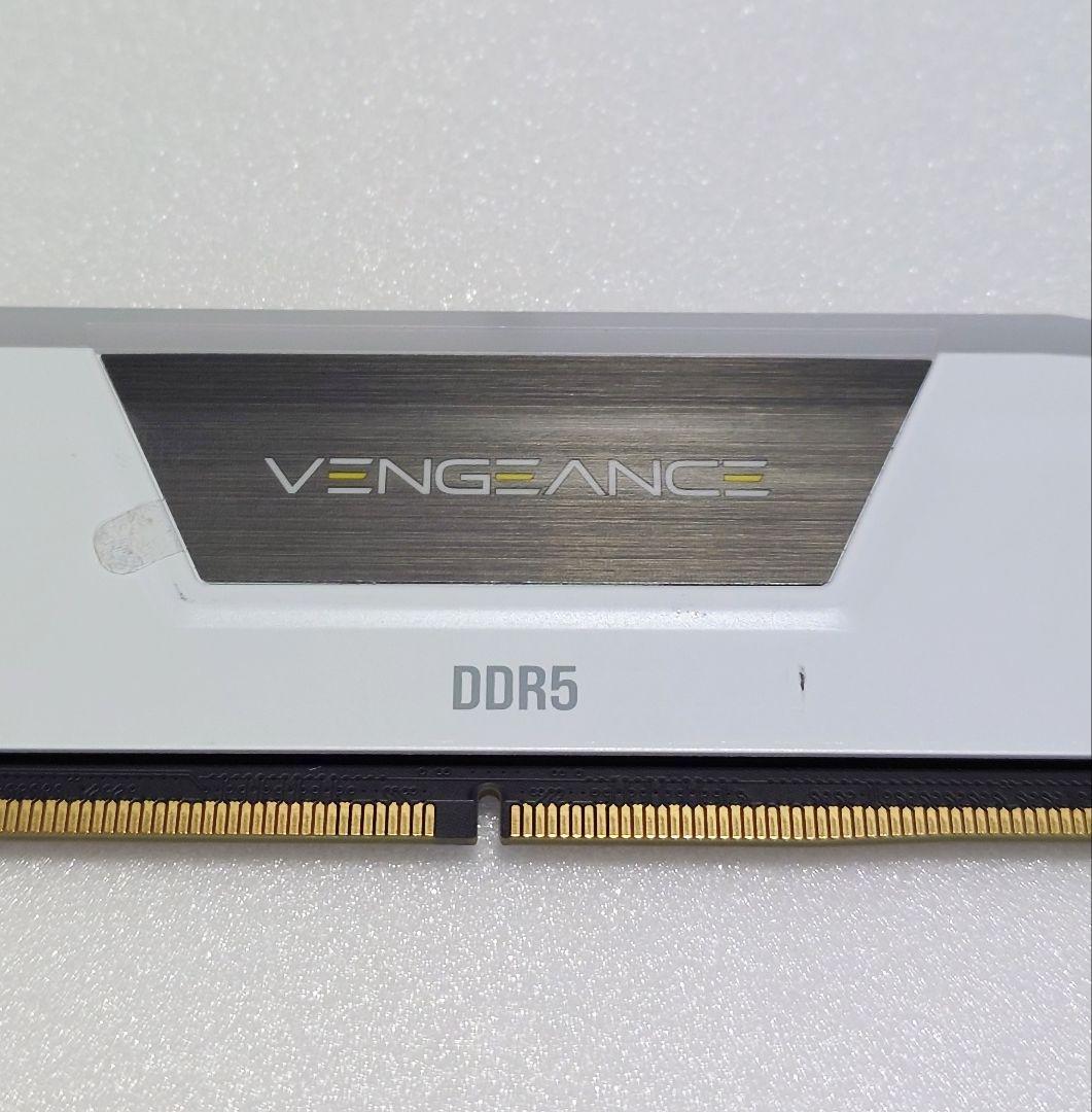 CORSAIR VENGEANCE DDR5 6000 16GB 動作確認済