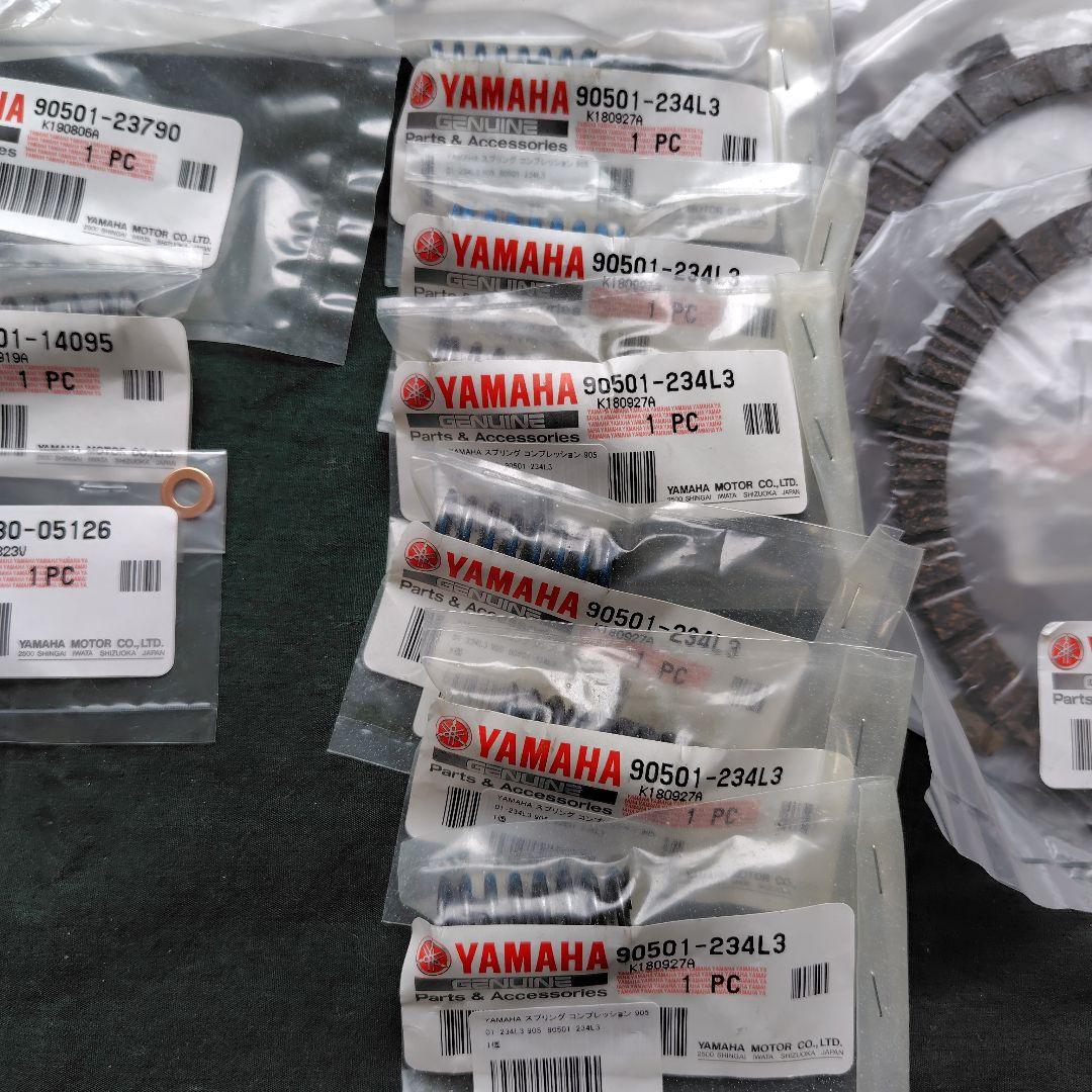 【新品セット売り】ヤマハSR400Fi2012年 エンジン関係パーツ　純正品