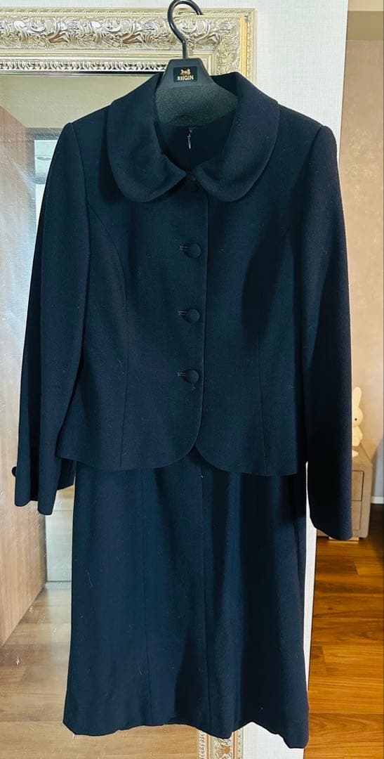 お受験　ワンピーススーツ　ワンピ11号　ジャケット9号ネイビー　ヌーヴコンフィニ