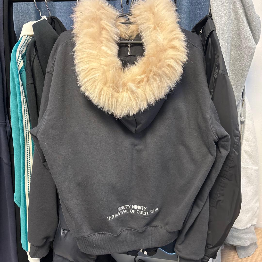 9090 ファーパーカー