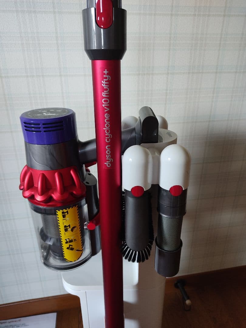 ダイソンコードレス掃除機V10-SV12+専用ドック