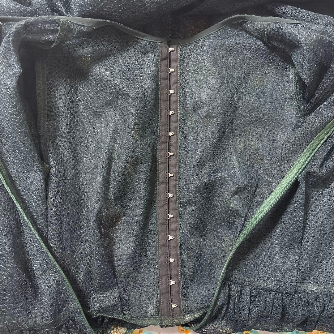 専用新品　kaene カエン　長袖ワンピース　幾何学チュールワンピース　総レース