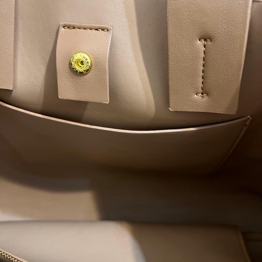 t*2様 アクネスタジオ　バッグ　美品