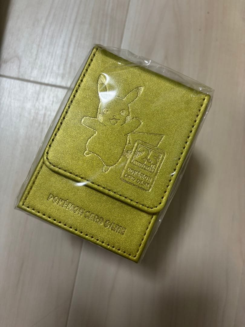 ポケモンカード25thアニバーサリーゴールデンボックス