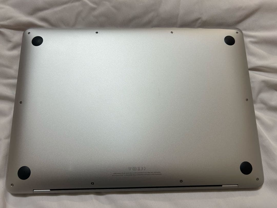 Apple MacBook Air M1 8BB 256GB シルバー