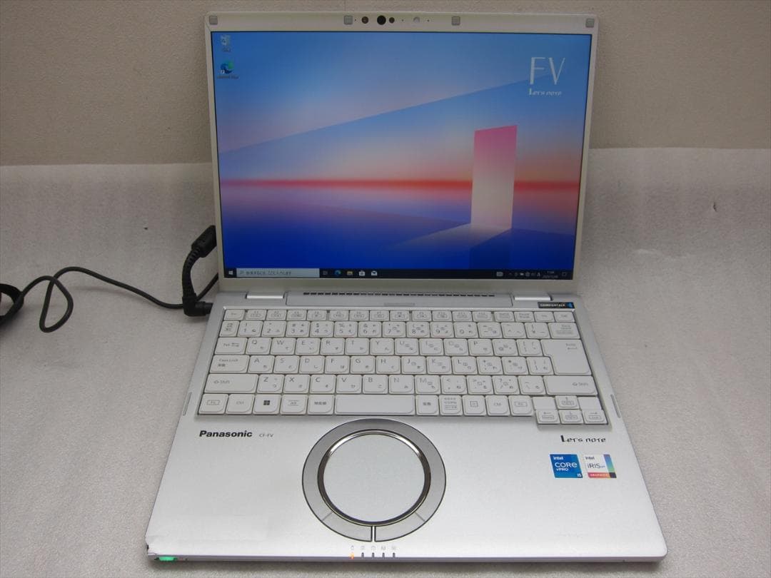 パナソニックCore i5-1145G7/16G/SSD/14型QHD液晶