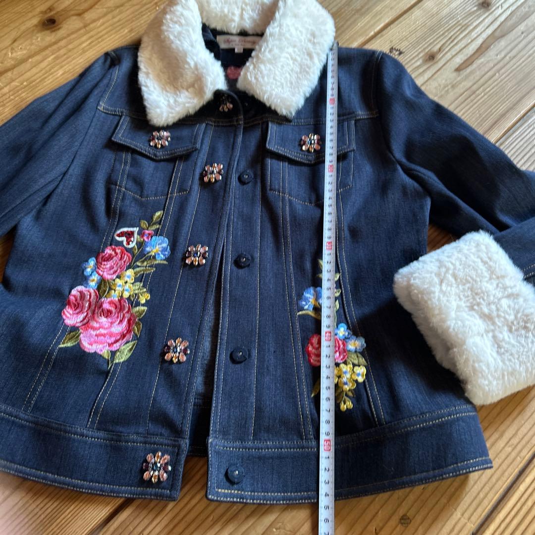極美品⭐︎スーパービューティー　花柄刺繍デニムジャケット 40サイズ