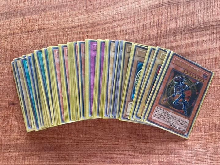 遊戯王カード　スーパーレア以上　66枚