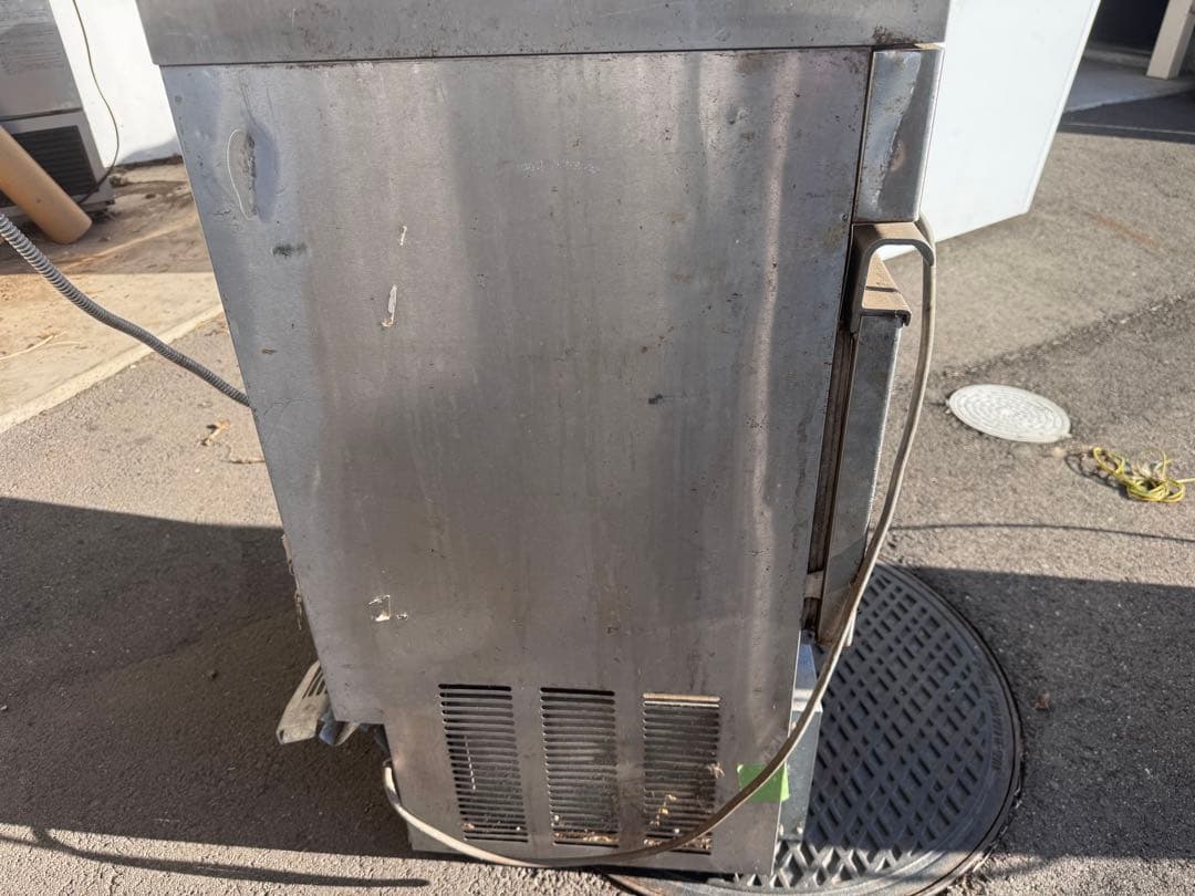 フクシマ 35L 製氷機 ジャンク品　店舗用品　厨房機器