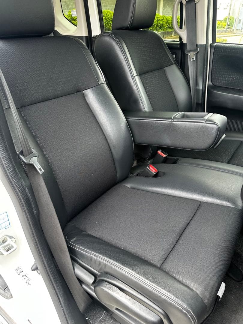 レスポワール専用N-BOXカスタム特別仕様車ターボSSパッケージ⭐️車検2年付き⭐️