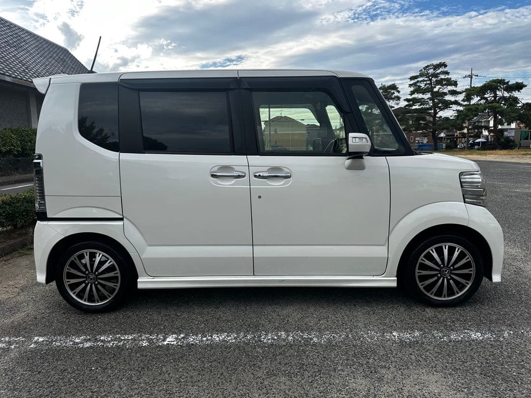 レスポワール専用N-BOXカスタム特別仕様車ターボSSパッケージ⭐️車検2年付き⭐️