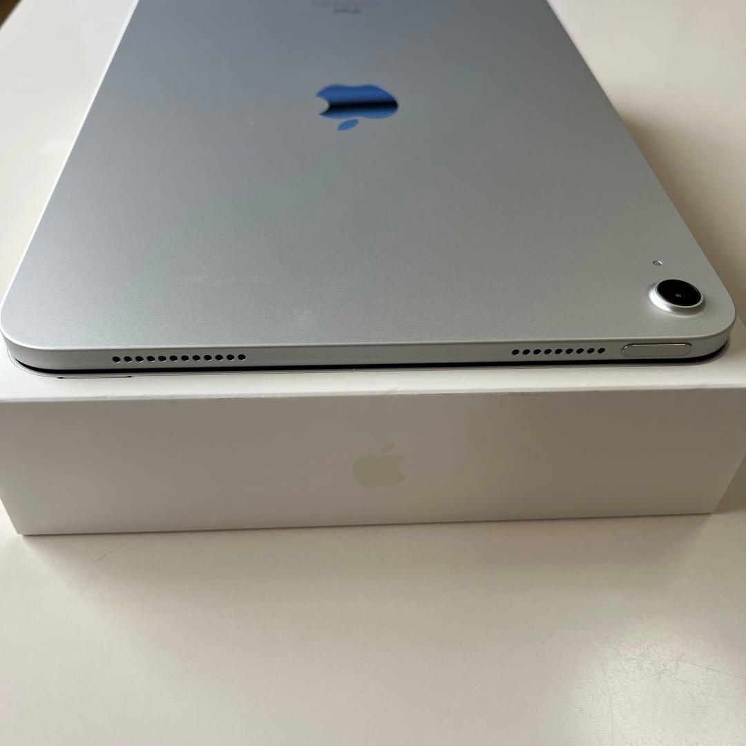 黒*子様 Apple 第10世代 iPad 64GB Wi-Fi シルバー ケー