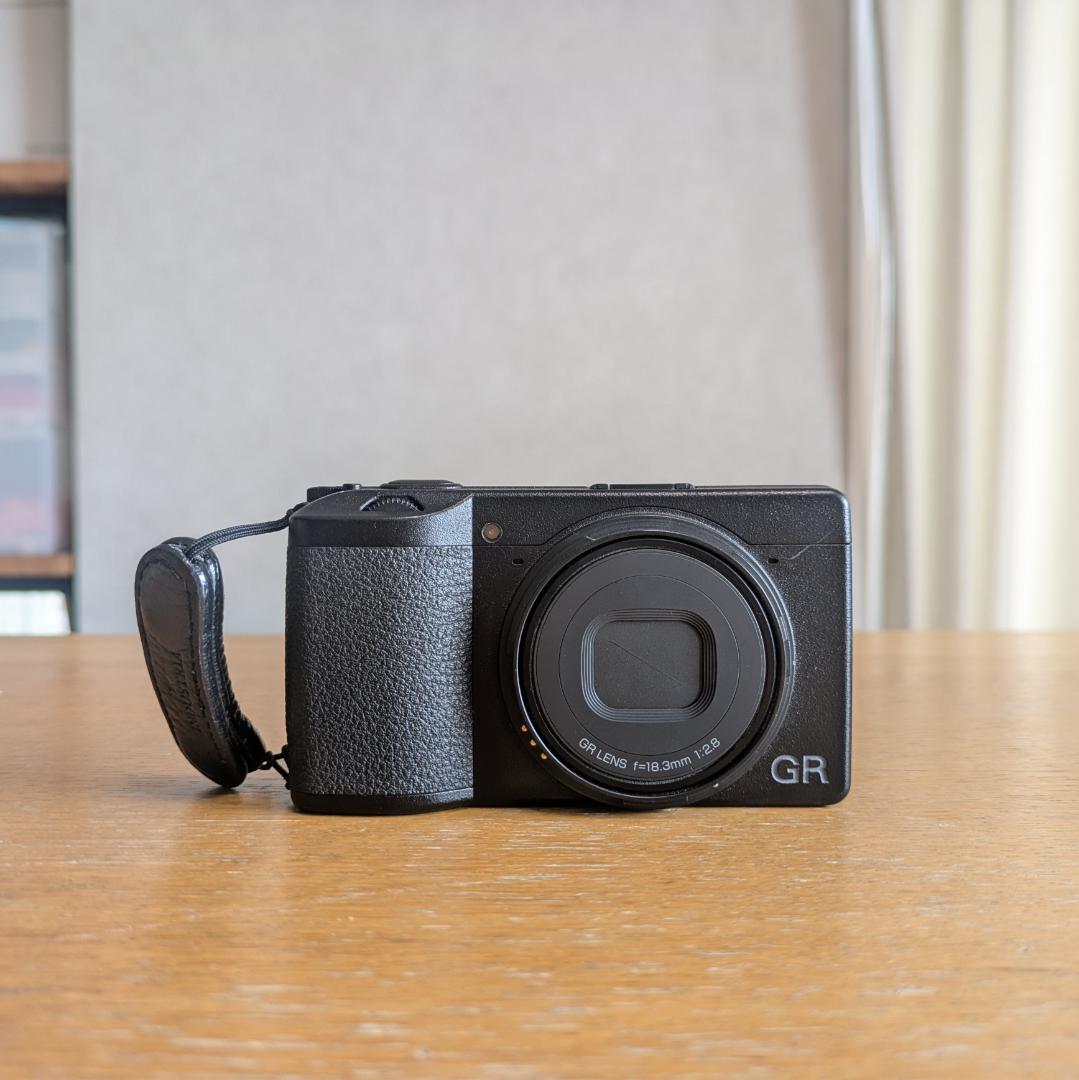 【公式メンテ済】 RICOH GR3 本体とアクセサリーセット（箱付）