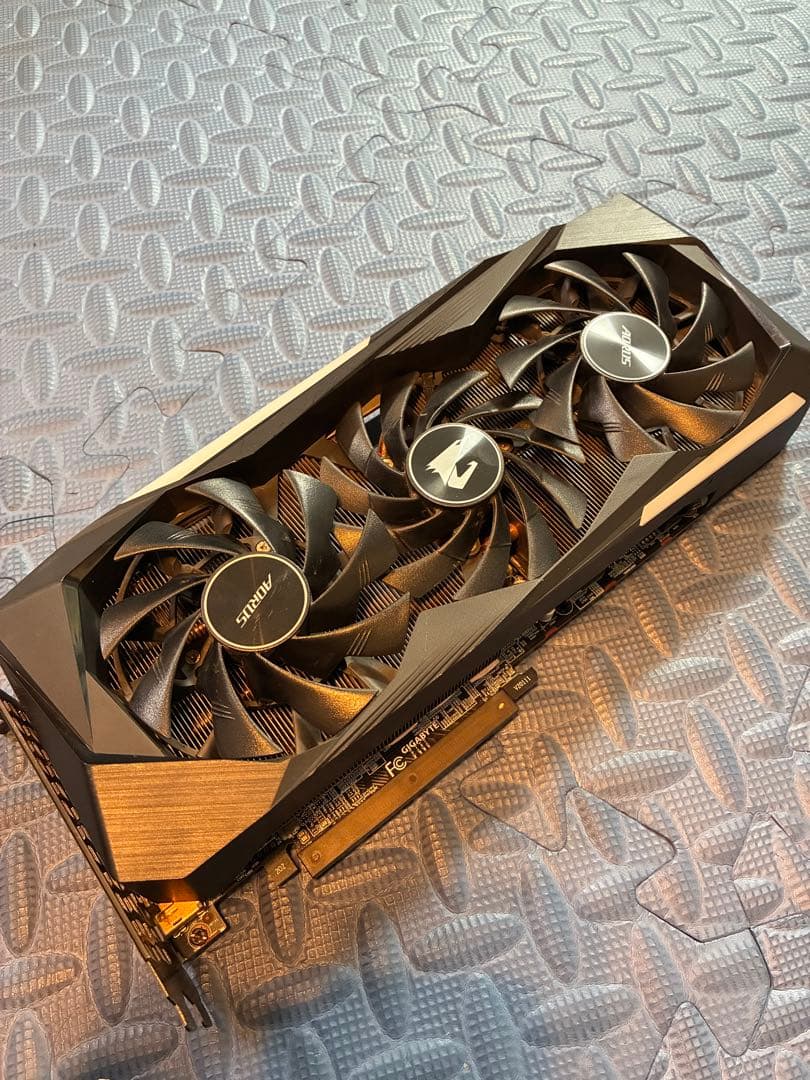 グラフィックボード・グラボ・ビデオカード GIGABYTE AORUS Radeon RX 6800 16GB