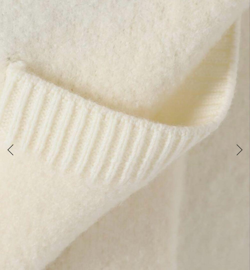 新品　Spick & Span ブークレダブルフェイスカーディガン　ホワイト　白